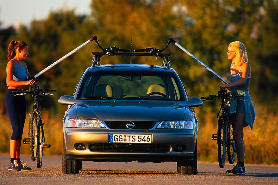  Opel Vectra Caravan (B) 1999 года  (фото 19 из 33)